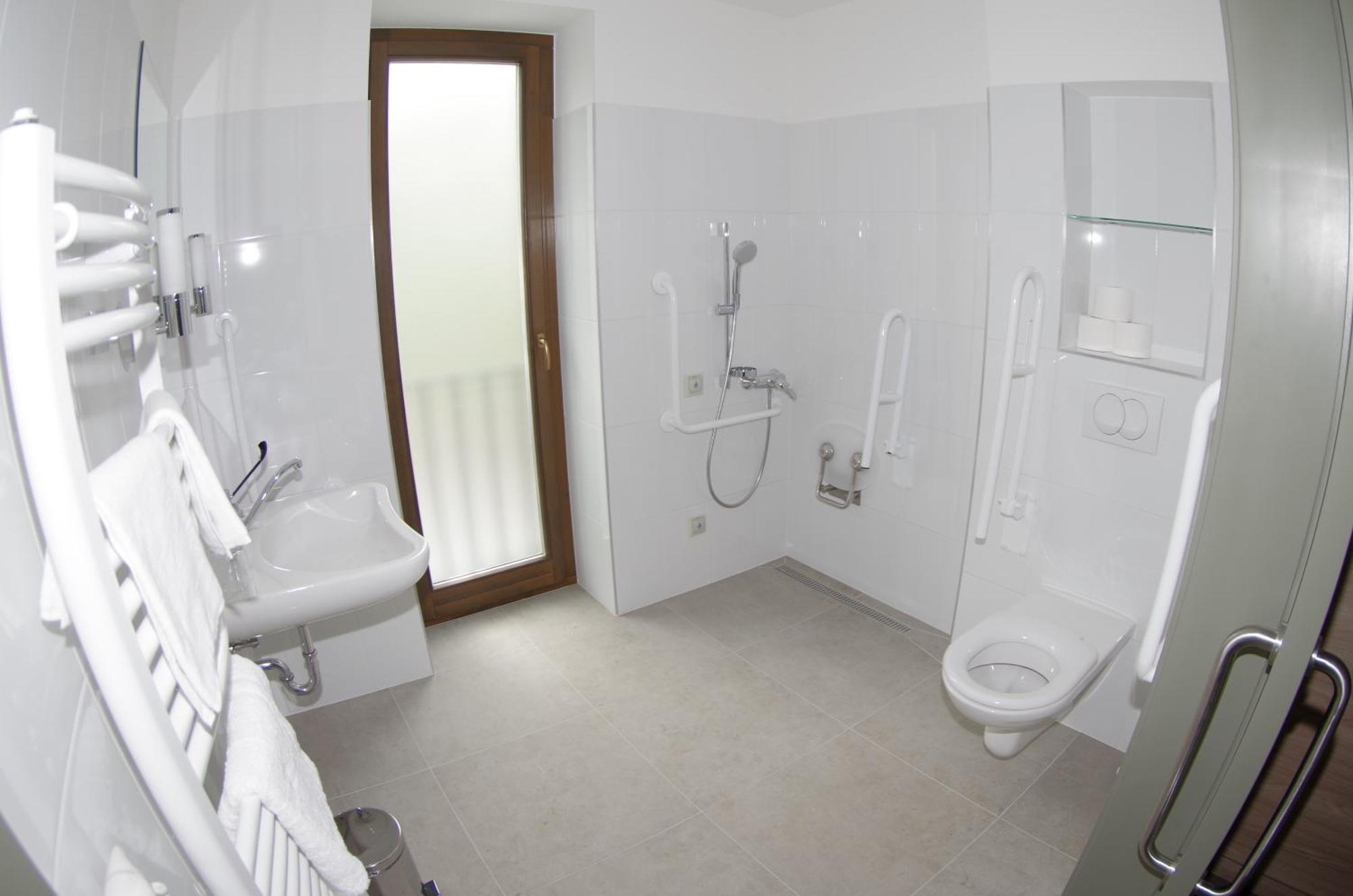 Therapia Hotel 3*